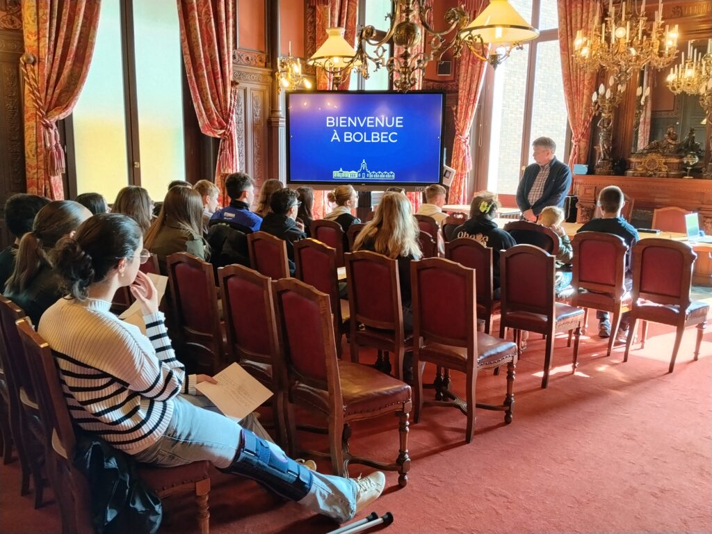 Les 3C se rendent à la Mairie